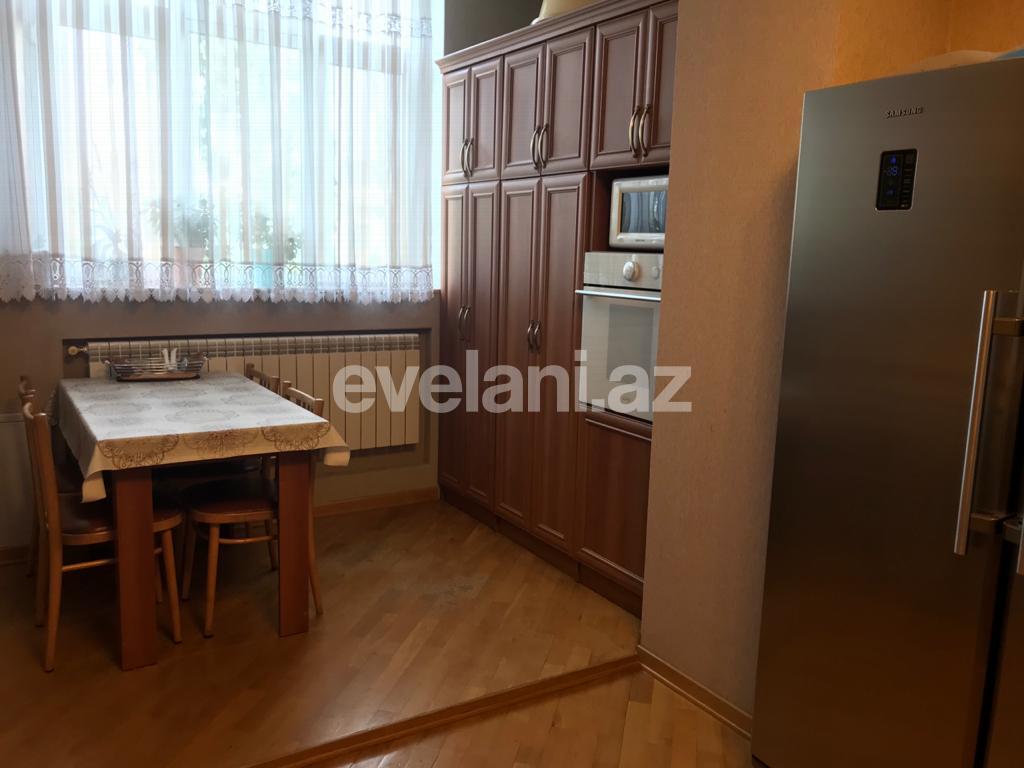 Sale, old building, 3 room, 95 m², Elmlar Akademiyası m.