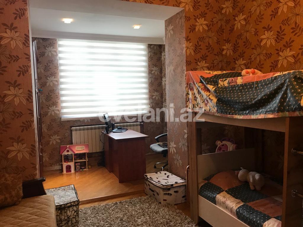 Sale, old building, 3 room, 95 m², Elmlar Akademiyası m.