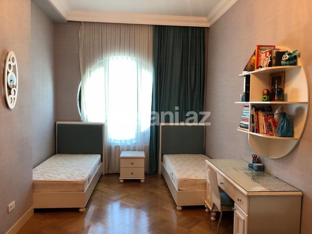 Satılır, yeni tikili, 3 otaqlı, 192 m², Şah İsmayıl Xətai m.