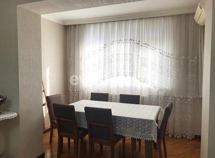 Sale, old building, 2 room, 70 m², Yasamal r.