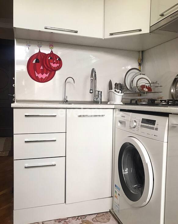 Sale, old building, 2 room, 70 m², Yasamal r.