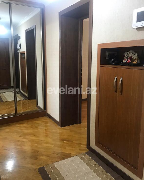 Sale, old building, 2 room, 70 m², Yasamal r.