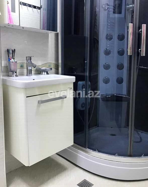 Sale, old building, 2 room, 70 m², Yasamal r.