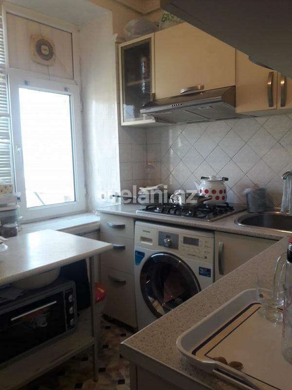 Satılır, köhnə tikili, 2 otaqlı, 48 m², Elmlər Akademiyası m.