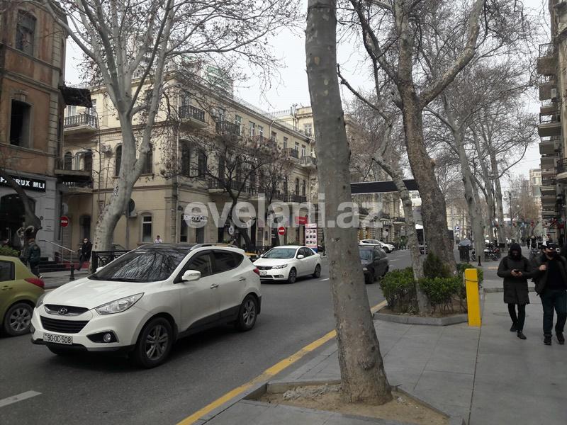 Sale, old building, 4 room, 110 m², 28 may m.