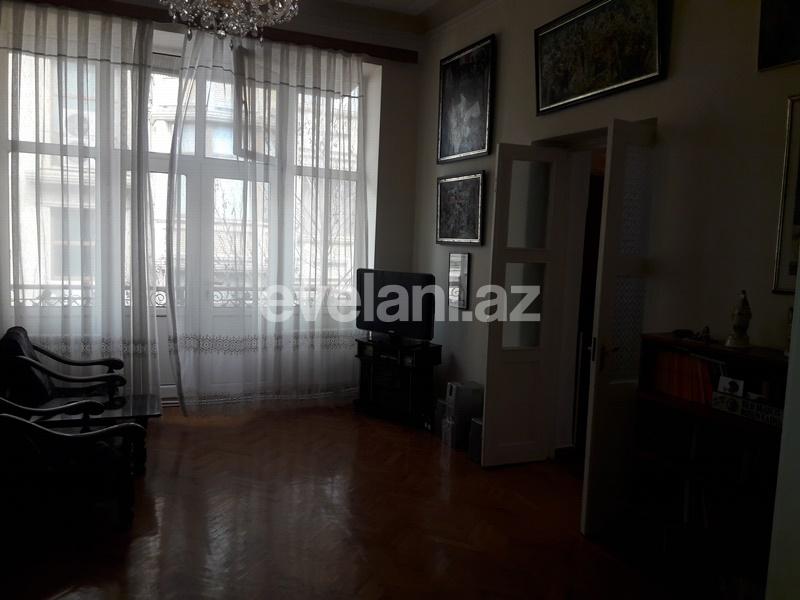 Sale, old building, 4 room, 110 m², 28 may m.