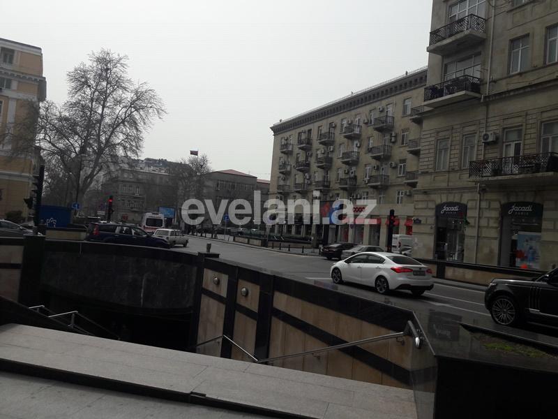 Sale, old building, 4 room, 110 m², 28 may m.