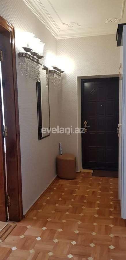 Продаётся, вторичка, 3-комнаты, 90 m², Элмляр Академиясы m.