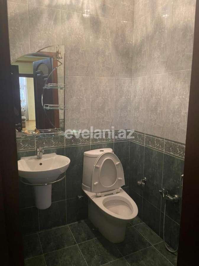 Kirayə verilir, yeni tikili, 3 otaqlı, 130 m², 28 may m.