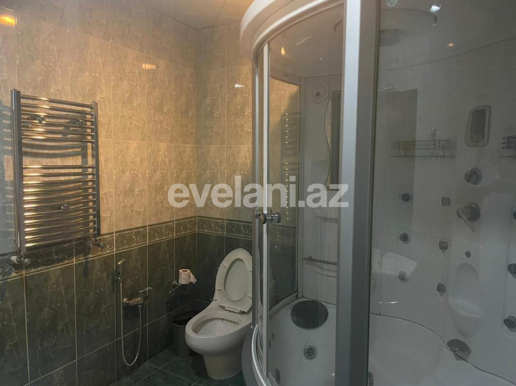 Kirayə verilir, yeni tikili, 3 otaqlı, 130 m², 28 may m.