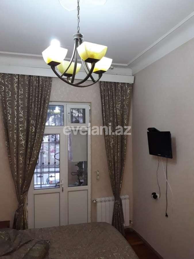 Satılır, köhnə tikili, 3 otaqlı, 56 m², Nəriman Nərimanov m.