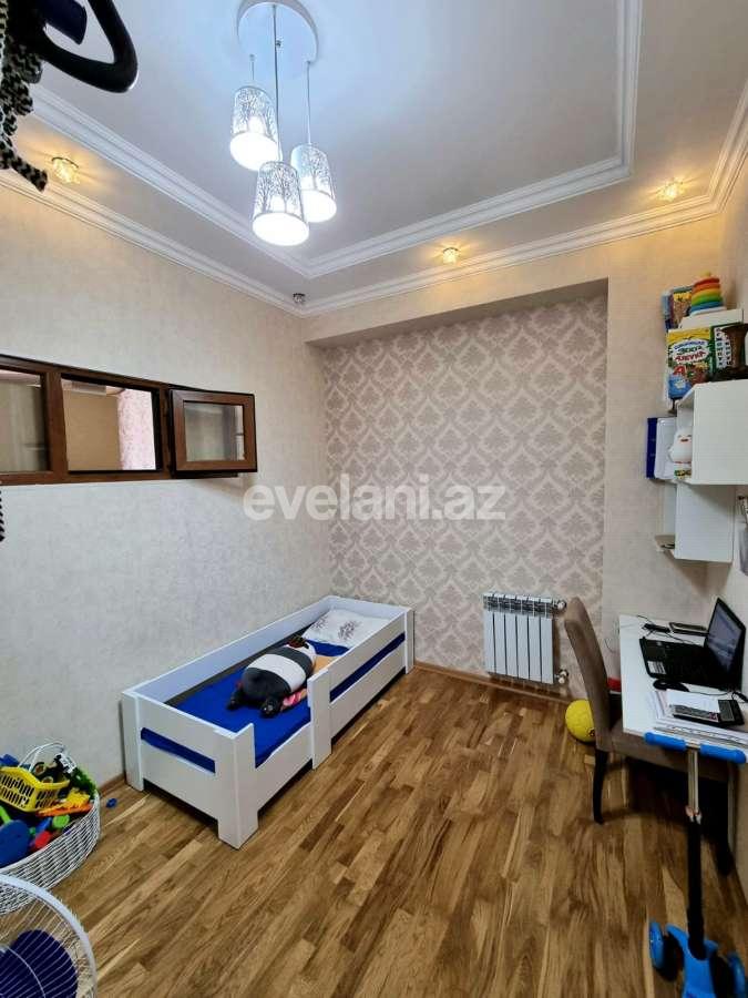 Satılır, yeni tikili, 3 otaqlı, 70 m², Qara Qarayev m.