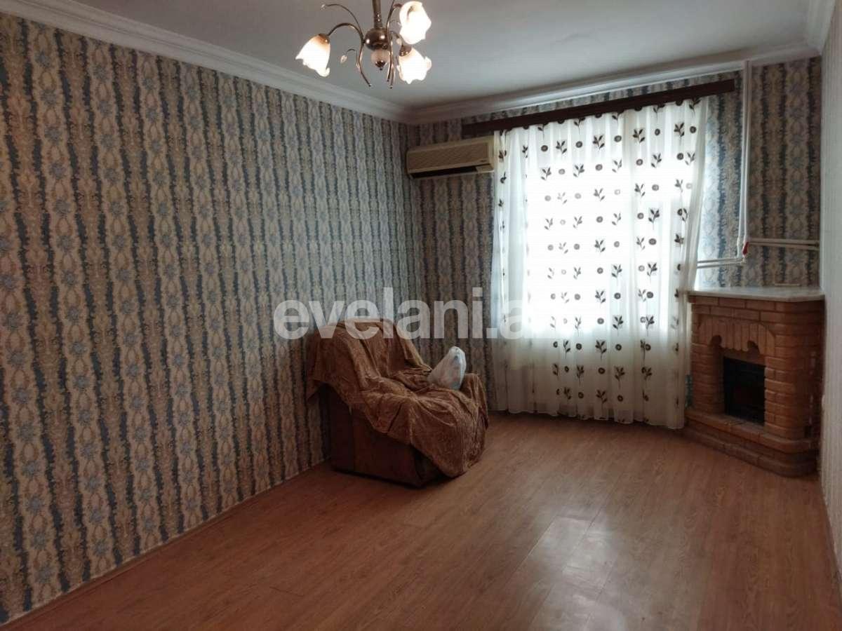 Satılır, köhnə tikili, 2 otaqlı, 65 m², İnşaatçılar m.