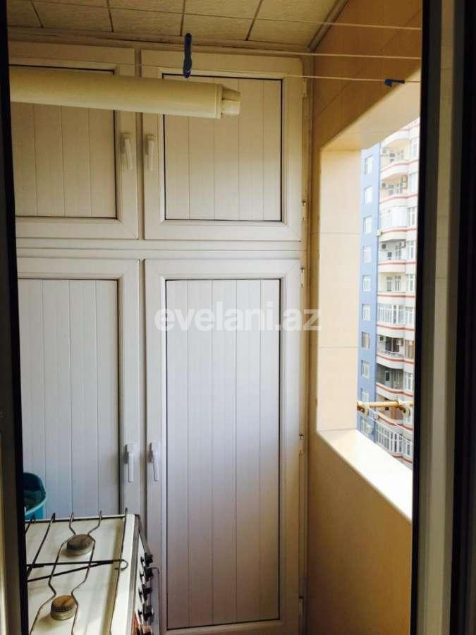Satılır, köhnə tikili, 3 otaqlı, 77 m², Gənclik m.
