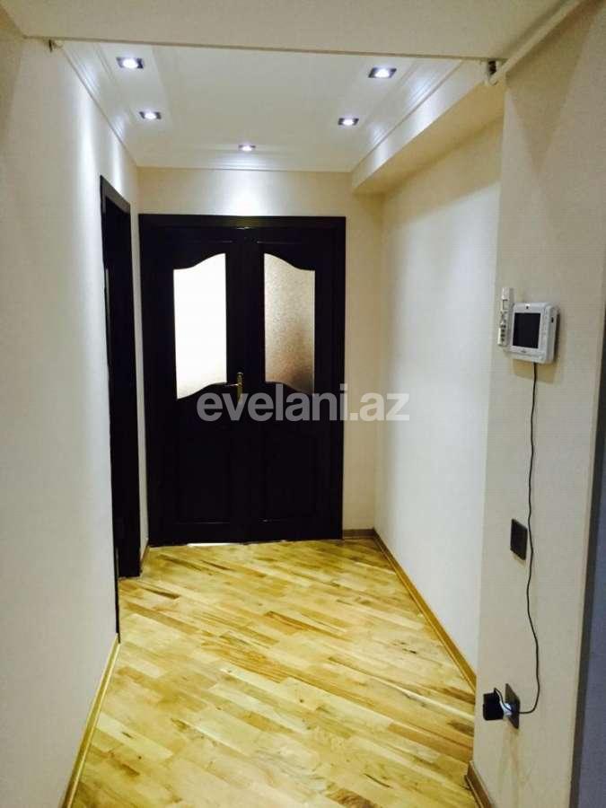 Satılır, köhnə tikili, 3 otaqlı, 77 m², Gənclik m.