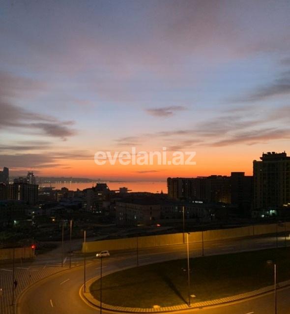 Satılır, köhnə tikili, 4 otaqlı, 100 m², Yasamal r.