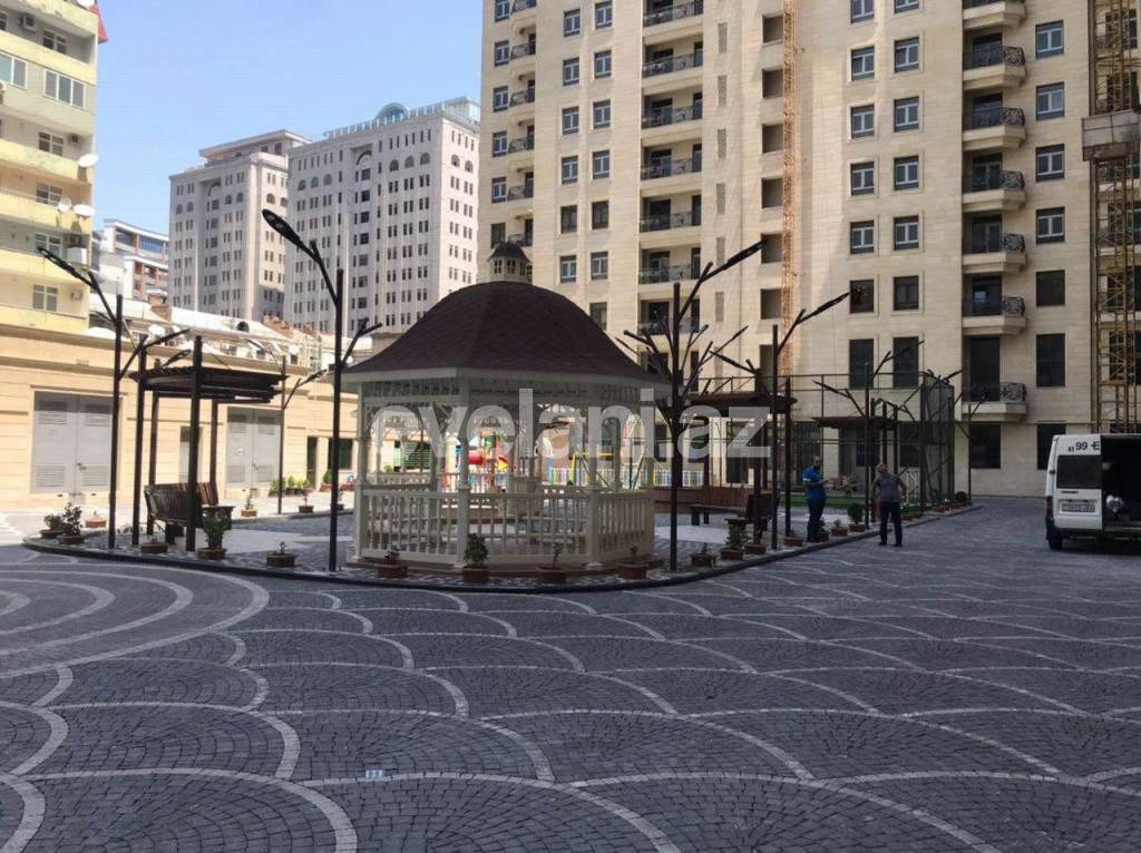 Satılır, yeni tikili, 3 otaqlı, 136 m², Nizami m.