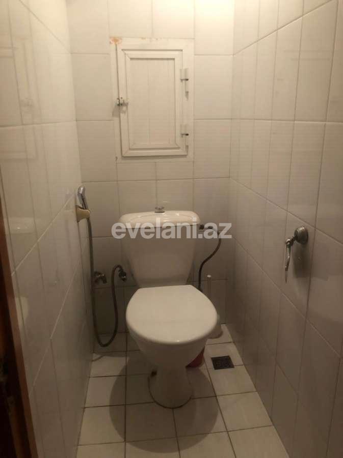 Satılır, köhnə tikili, 5 otaqlı, 100 m², Azadlıq prospekti m.