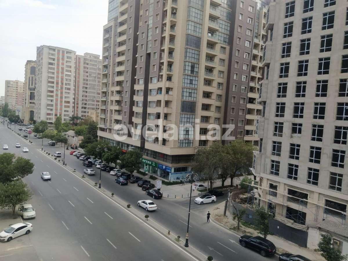 Satılır, yeni tikili, 3 otaqlı, 108 m², Gənclik m.