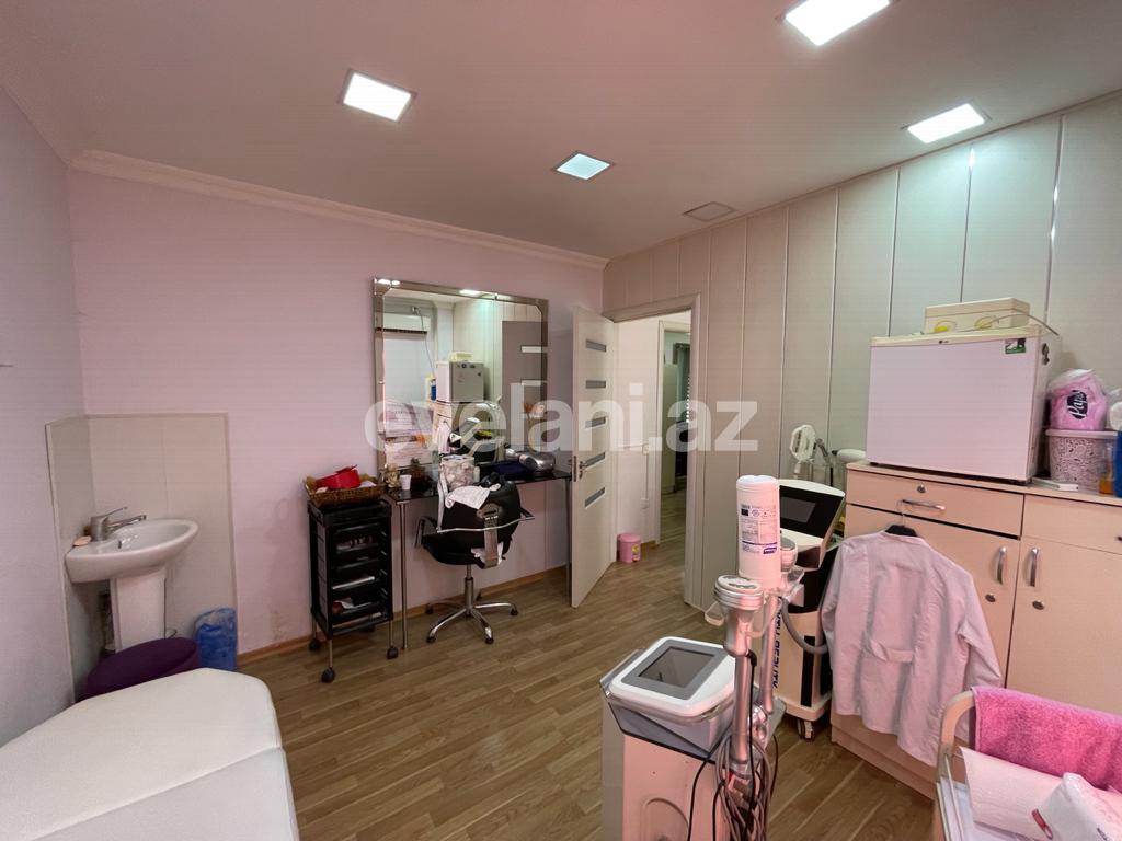 Сдаётся, объект, 45 m², Элмляр Академиясы m.