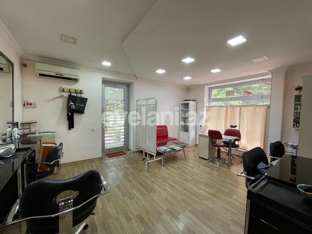 Сдаётся, объект, 45 m², Элмляр Академиясы m.