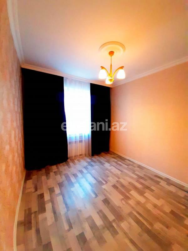 Satılır, köhnə tikili, 2 otaqlı, 60 m², Xalqlar Dostluğu m.