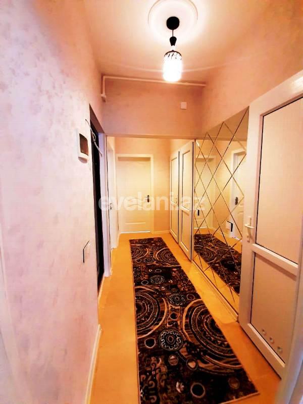 Satılır, köhnə tikili, 2 otaqlı, 60 m², Xalqlar Dostluğu m.