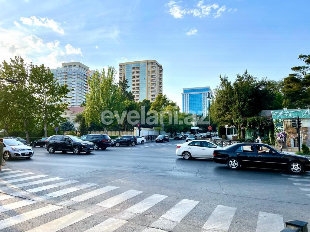 Продаётся, новостройка, 4-комнаты, 180 m², Насиминский r.