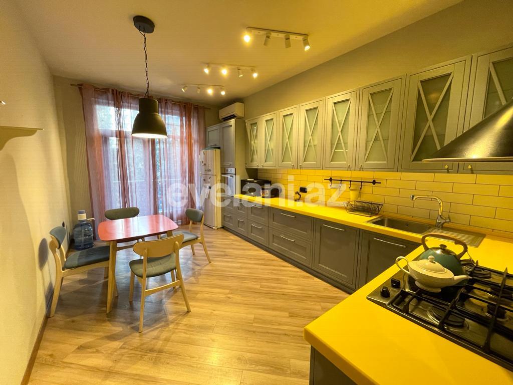 Продаётся, новостройка, 4-комнаты, 180 m², Насиминский r.