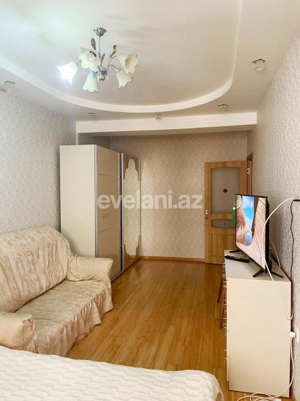 Sale, new building, 2 room, 77 m², Inshaatchilar m.