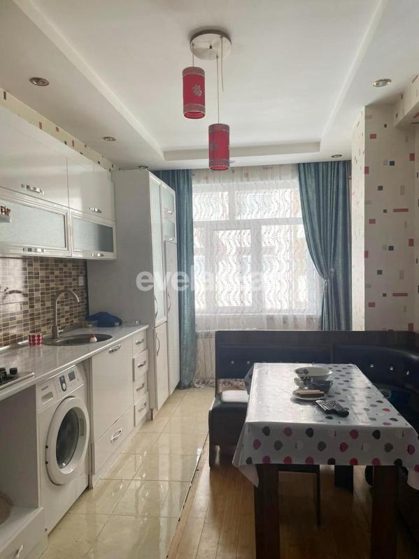 Sale, new building, 2 room, 77 m², Inshaatchilar m.