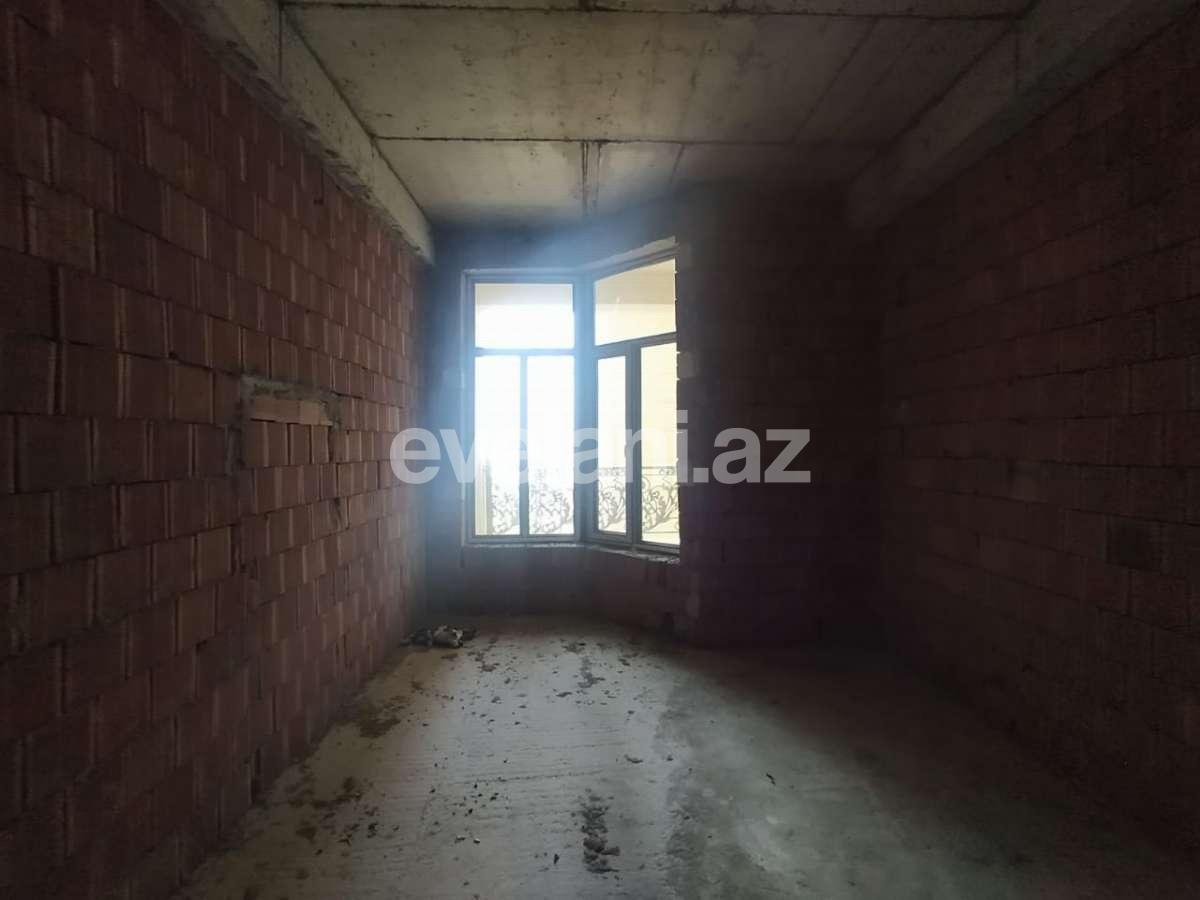 Продаётся, новостройка, 3-комнаты, 135 m², Гянджлик m.