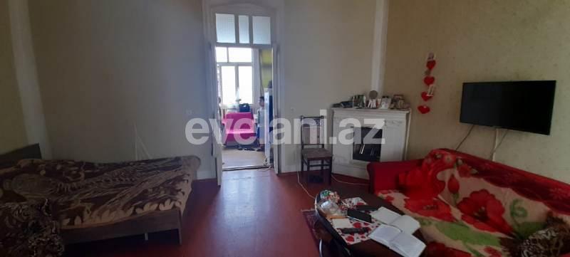 Sale, old building, 1 room, 35 m², Sabail r.