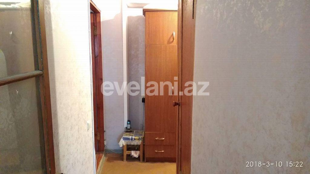 Sale, old building, 2 room, 45 m², Nizami m.