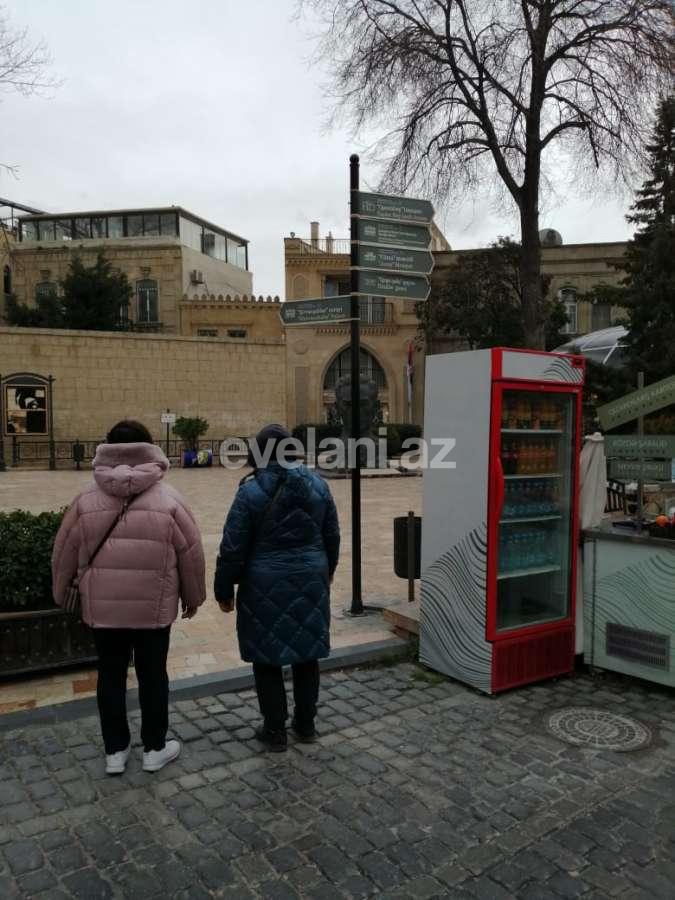 Sale, old building, 2 room, 55 m², Icheri Sheher m.