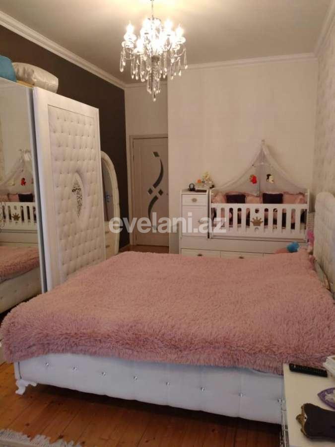 Satılır, yeni tikili, 2 otaqlı, 75 m², İnşaatçılar m.