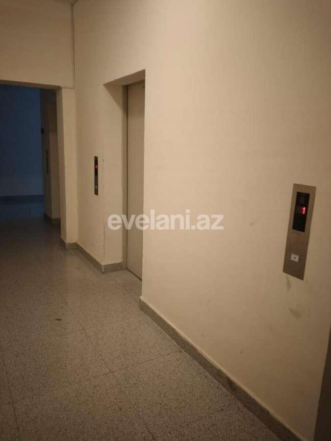 Satılır, yeni tikili, 2 otaqlı, 75 m², İnşaatçılar m.
