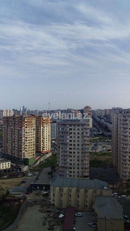 Satılır, yeni tikili, 2 otaqlı, 75 m², İnşaatçılar m.