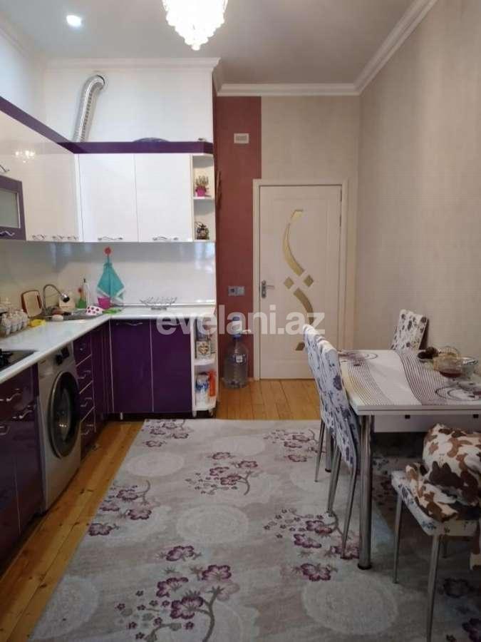 Satılır, yeni tikili, 2 otaqlı, 75 m², İnşaatçılar m.