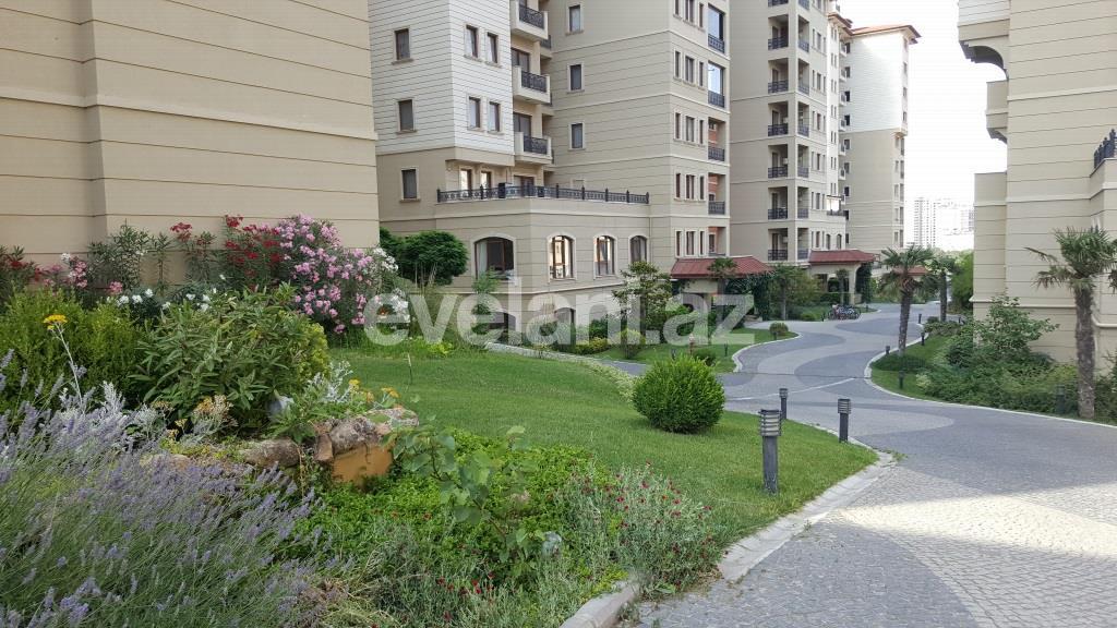 Satılır, yeni tikili, 5 otaqlı, 300 m², Gənclik m.