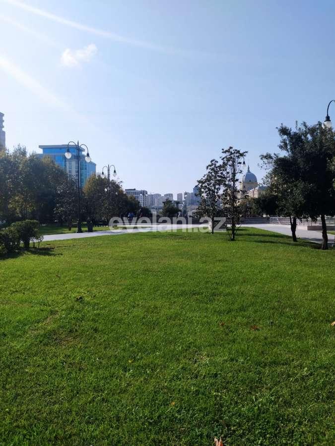 Satılır, yeni tikili, 2 otaqlı, 106 m², Sahil m.