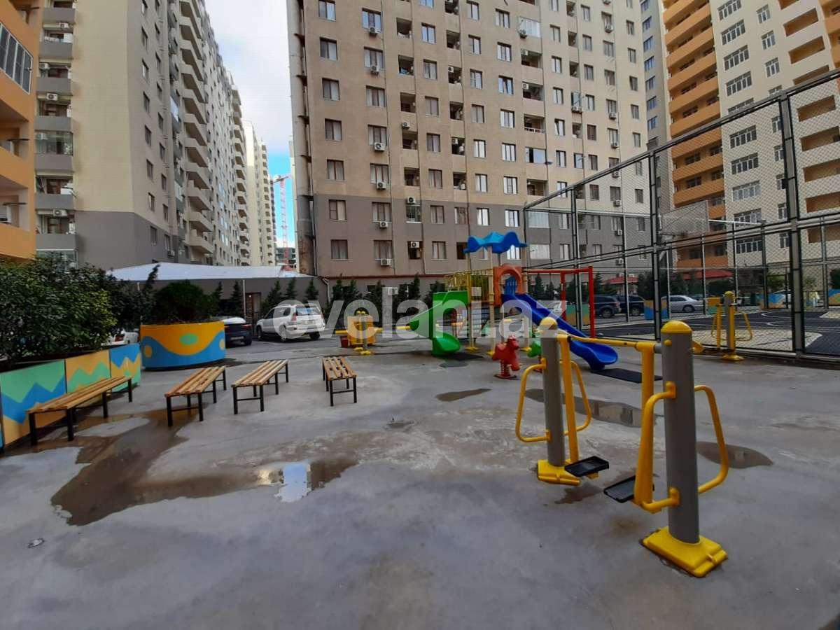 Продаётся, новостройка, 3-комнаты, 140 m², Кара Караев m.