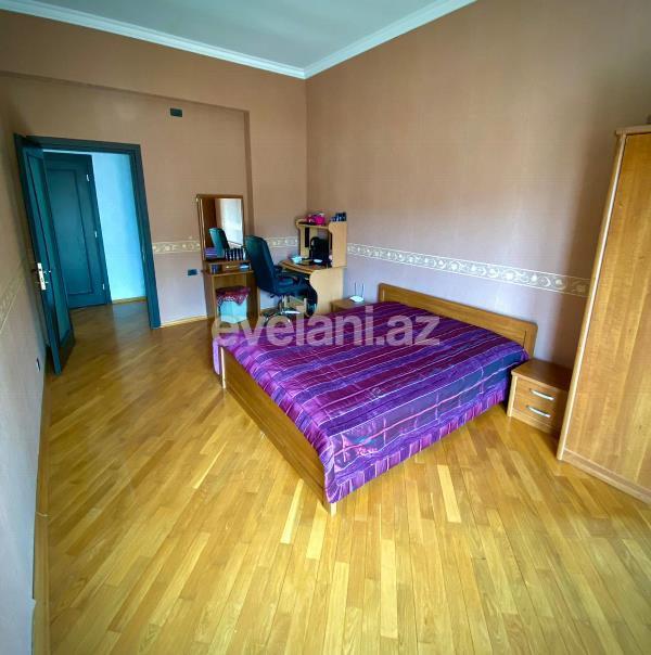 Satılır, yeni tikili, 4 otaqlı, 184 m², 28 may m.
