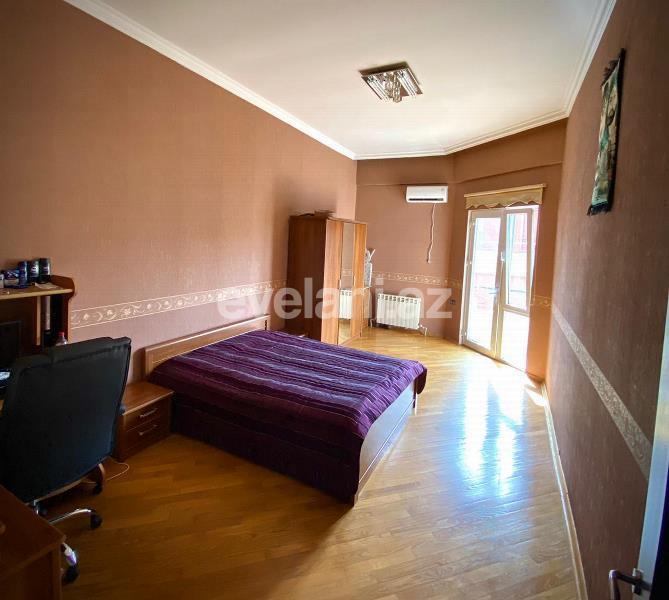 Satılır, yeni tikili, 4 otaqlı, 184 m², 28 may m.
