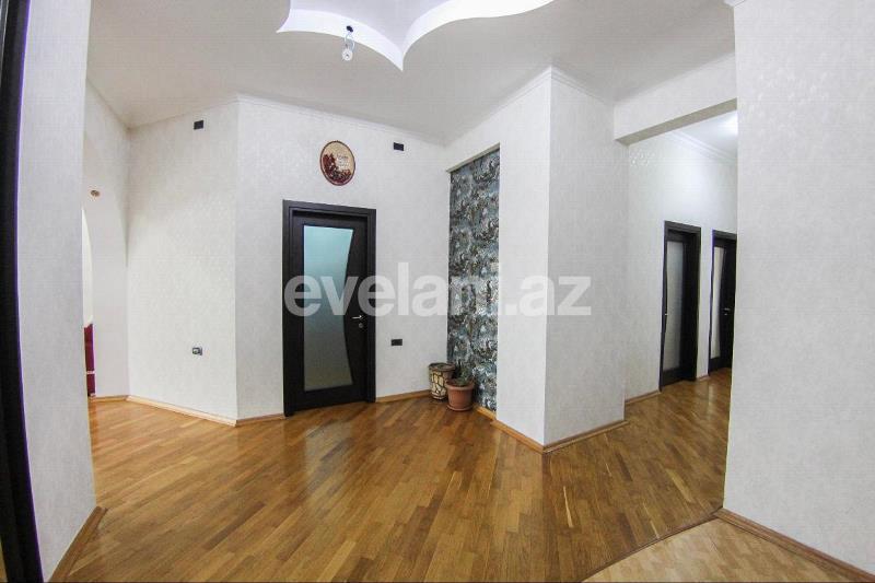 Satılır, yeni tikili, 4 otaqlı, 184 m², 28 may m.