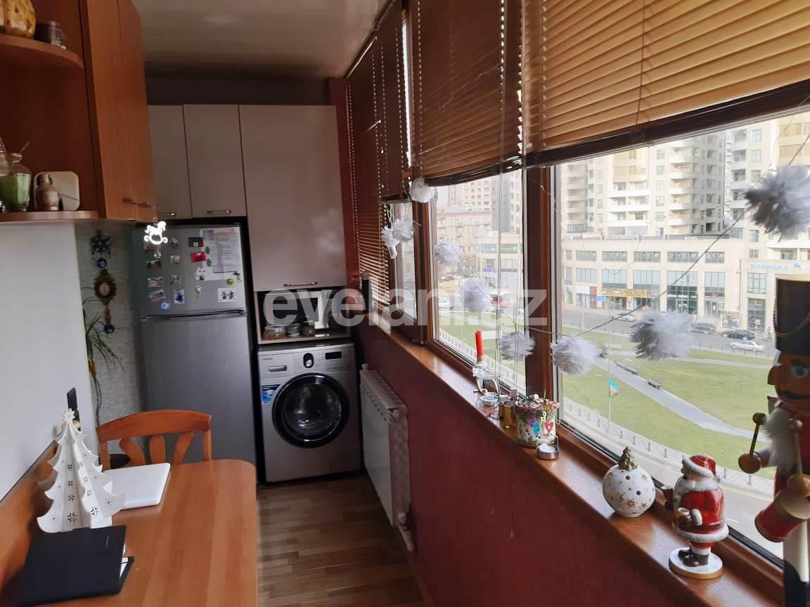 Satılır, köhnə tikili, 3 otaqlı, 100 m², Nizami m.