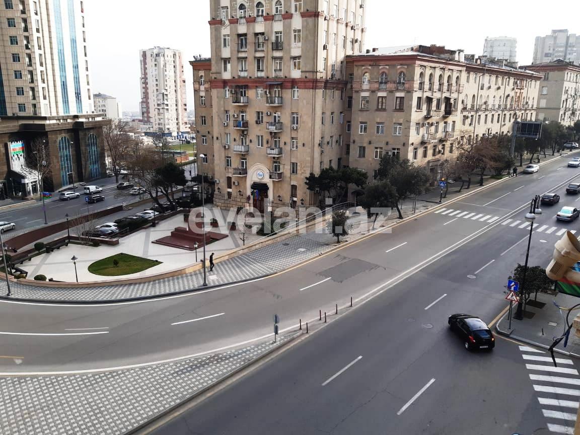 Satılır, köhnə tikili, 3 otaqlı, 100 m², Nizami m.