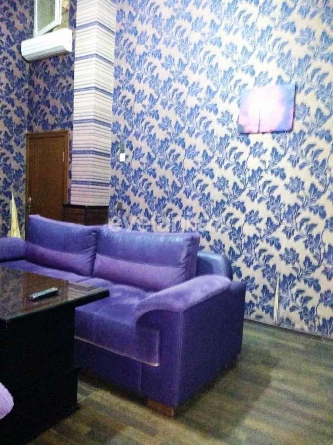 Rent, office, 6 room, 200 m², Ganjlik m.