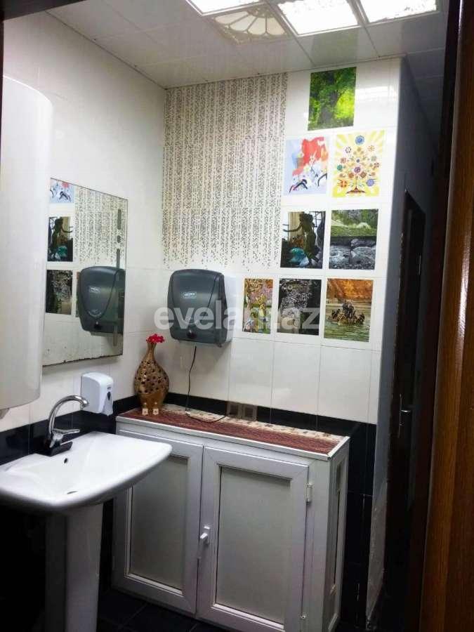 Rent, office, 6 room, 200 m², Ganjlik m.