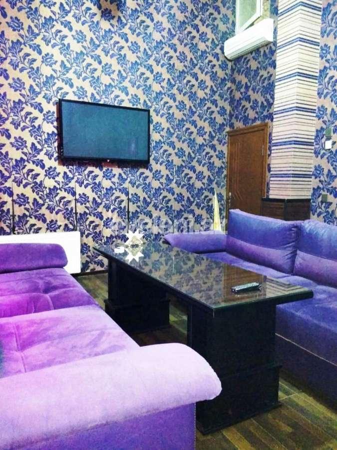 Rent, office, 6 room, 200 m², Ganjlik m.